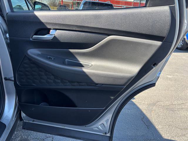 Used 2023 Hyundai Santa Fe SE image 14