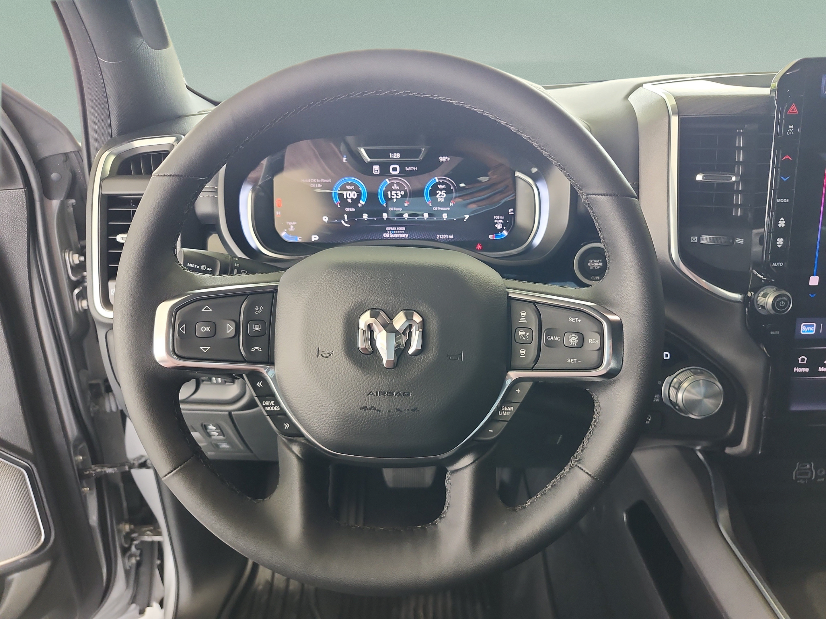 Used 2025 RAM 1500 Laramie w/ Night Edition AWD/4WD image 10