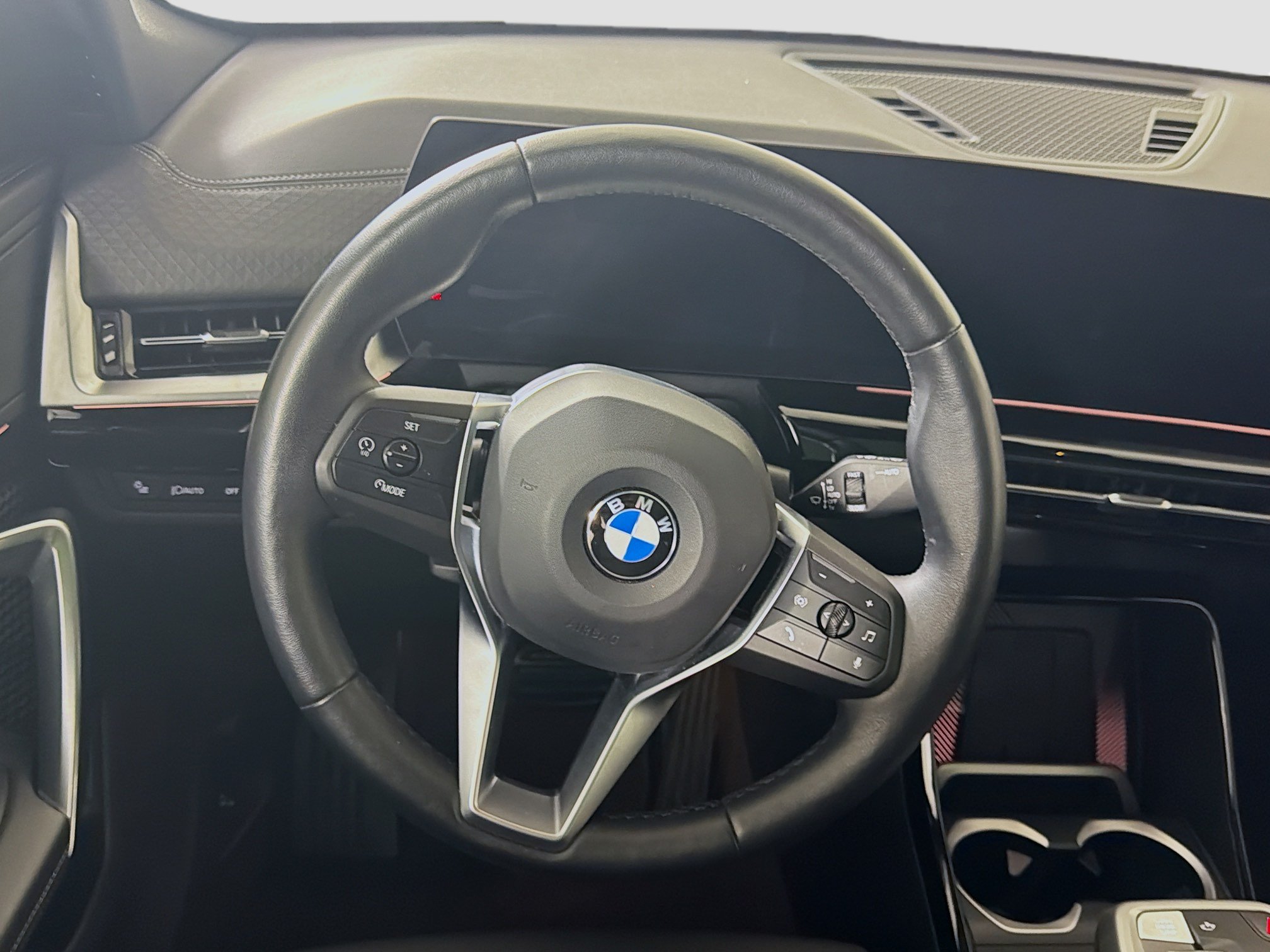 Used 2025 BMW X2 xDrive28i w/ Convenience Package AWD/4WD image 17
