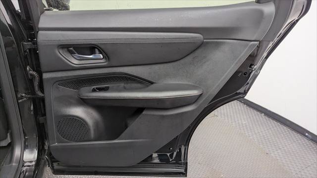 Used 2024 Nissan Ariya FWD image 19