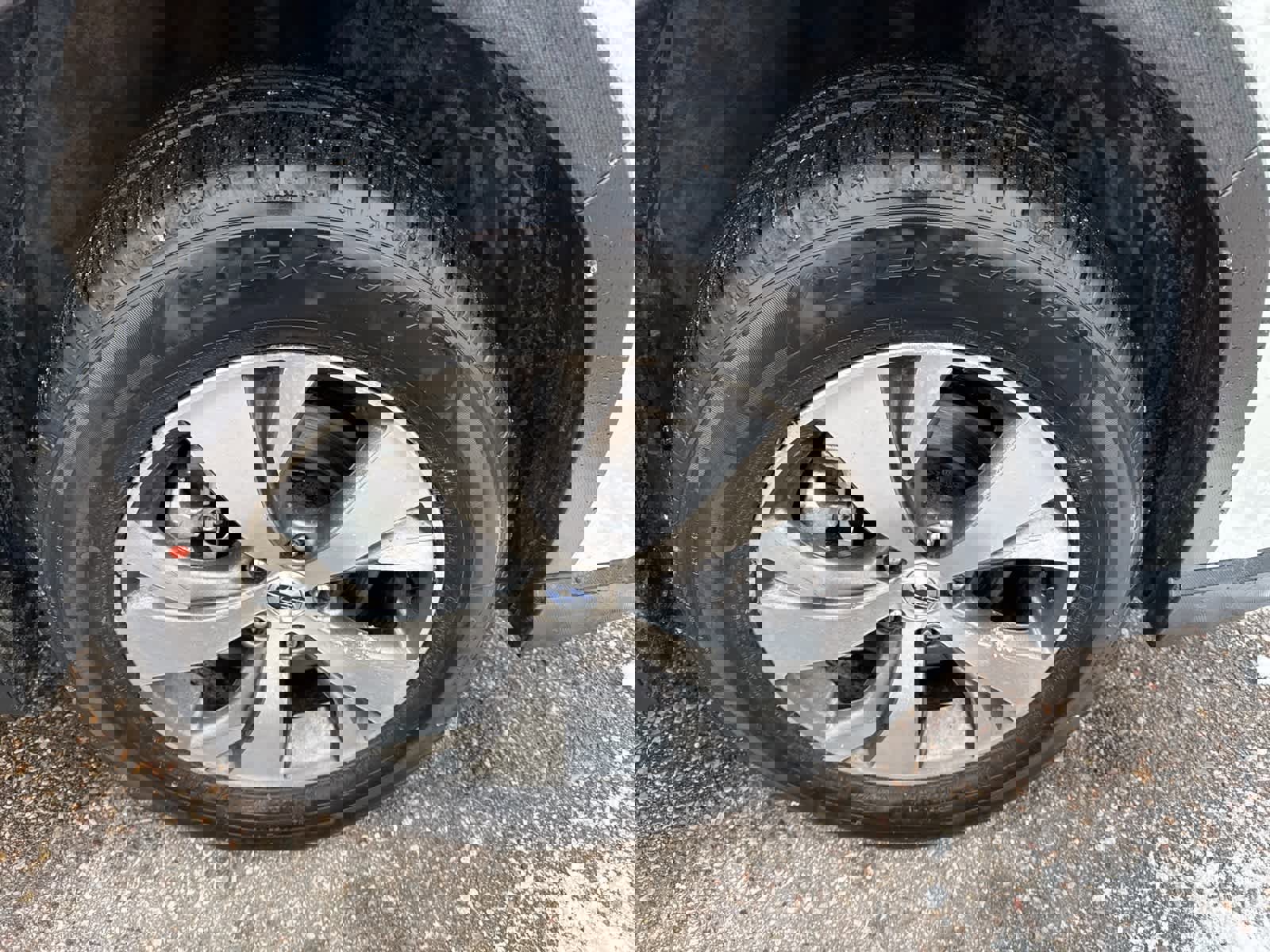 Certified 2025 Subaru Ascent Premium w/ Premium Package image 5