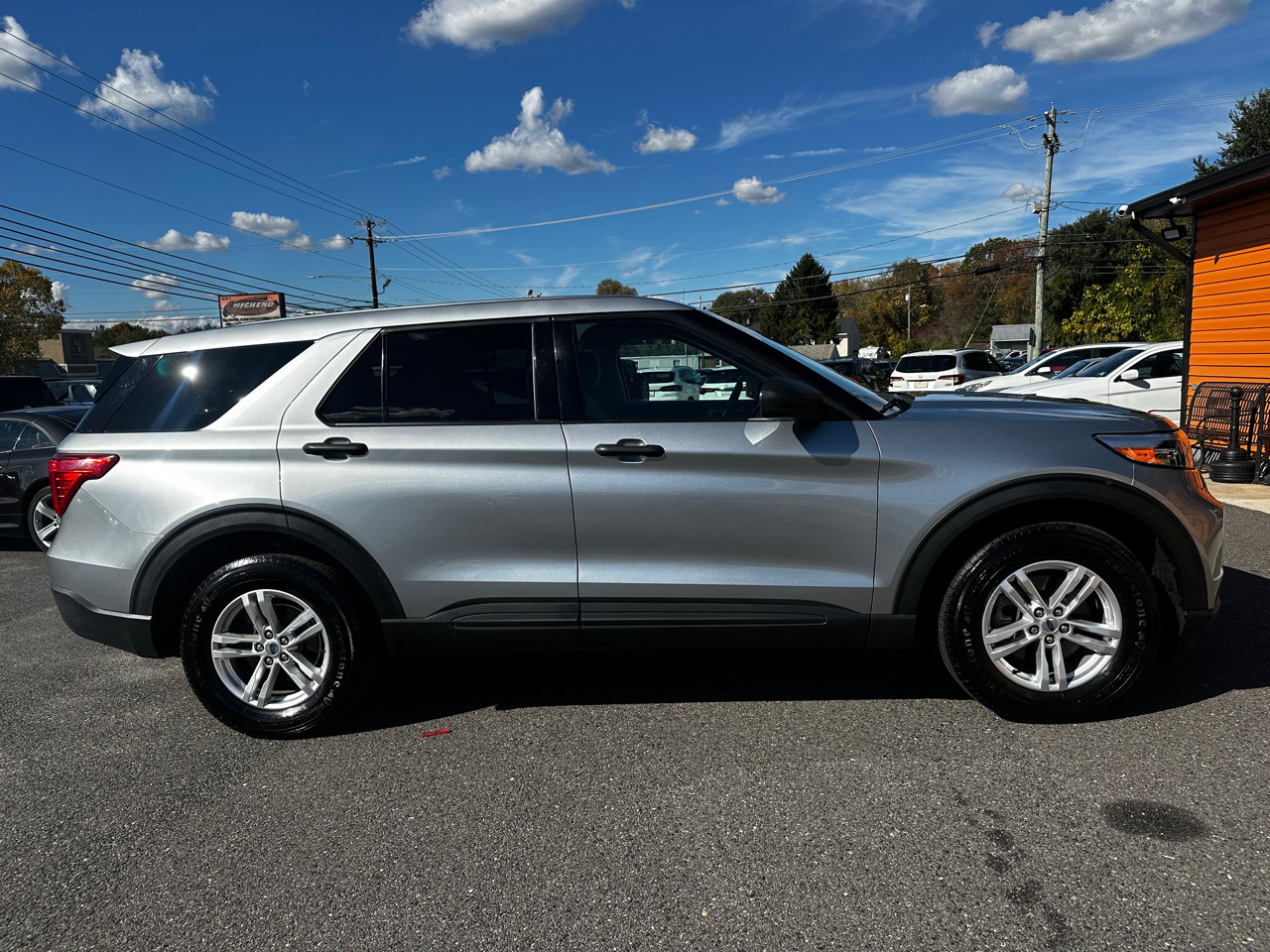 Used 2022 Ford Explorer 4WD image 4