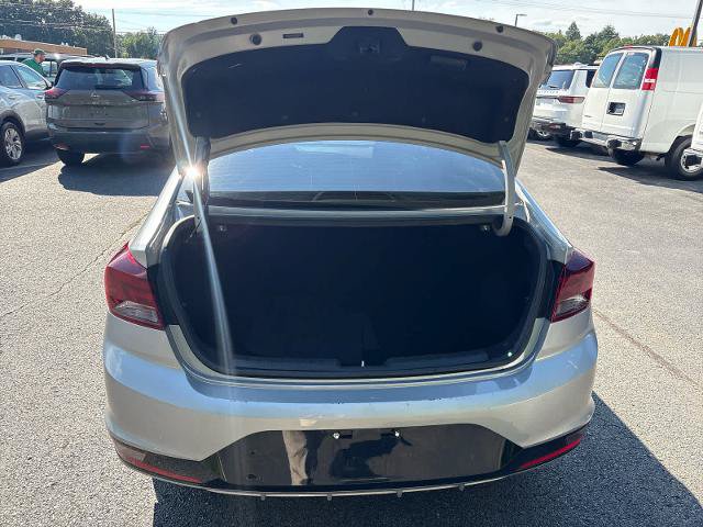 Used 2020 Hyundai Elantra Value Edition FWD image 7