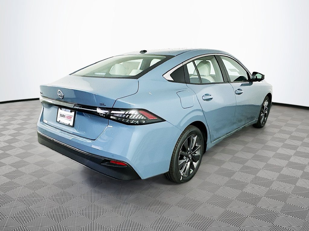 New 2026 Nissan Sentra SL w/ Floor Mat Package FWD image 10