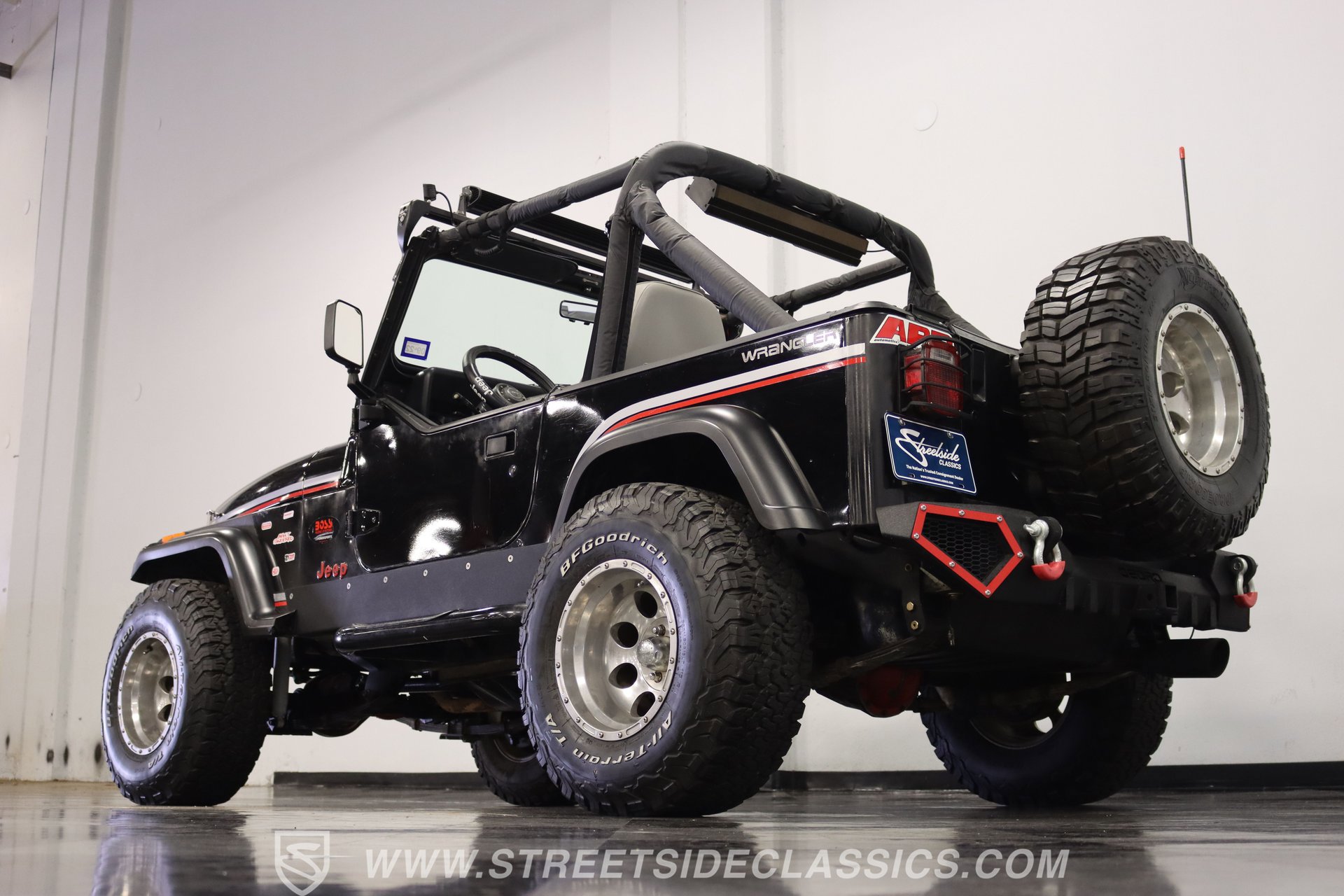 Used 1991 Jeep Wrangler 4WD image 24