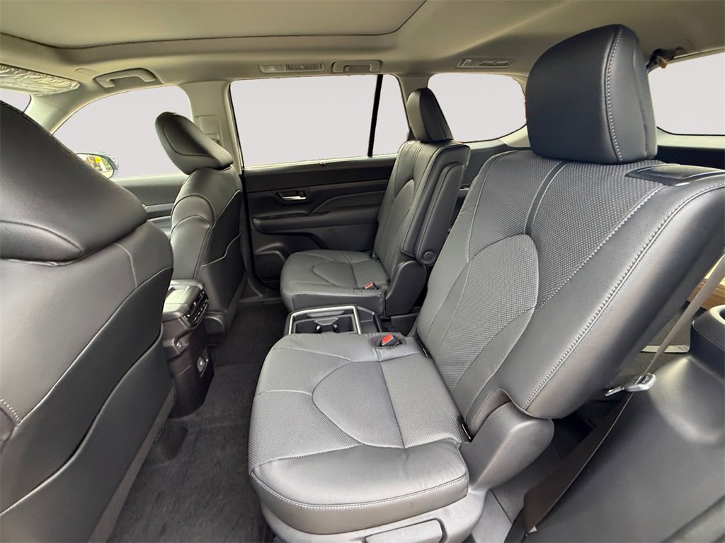 New 2026 Toyota Grand Highlander Limited image 13