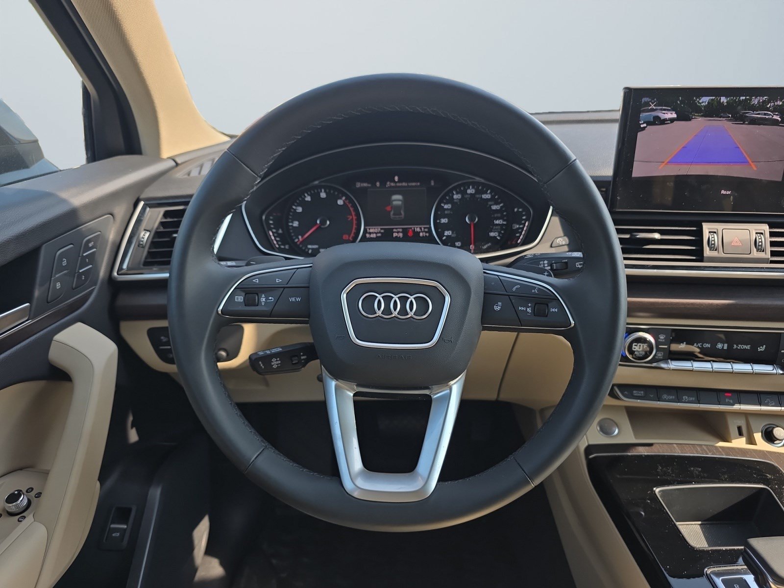 Used 2024 Audi Q5 2.0T Premium AWD/4WD image 14