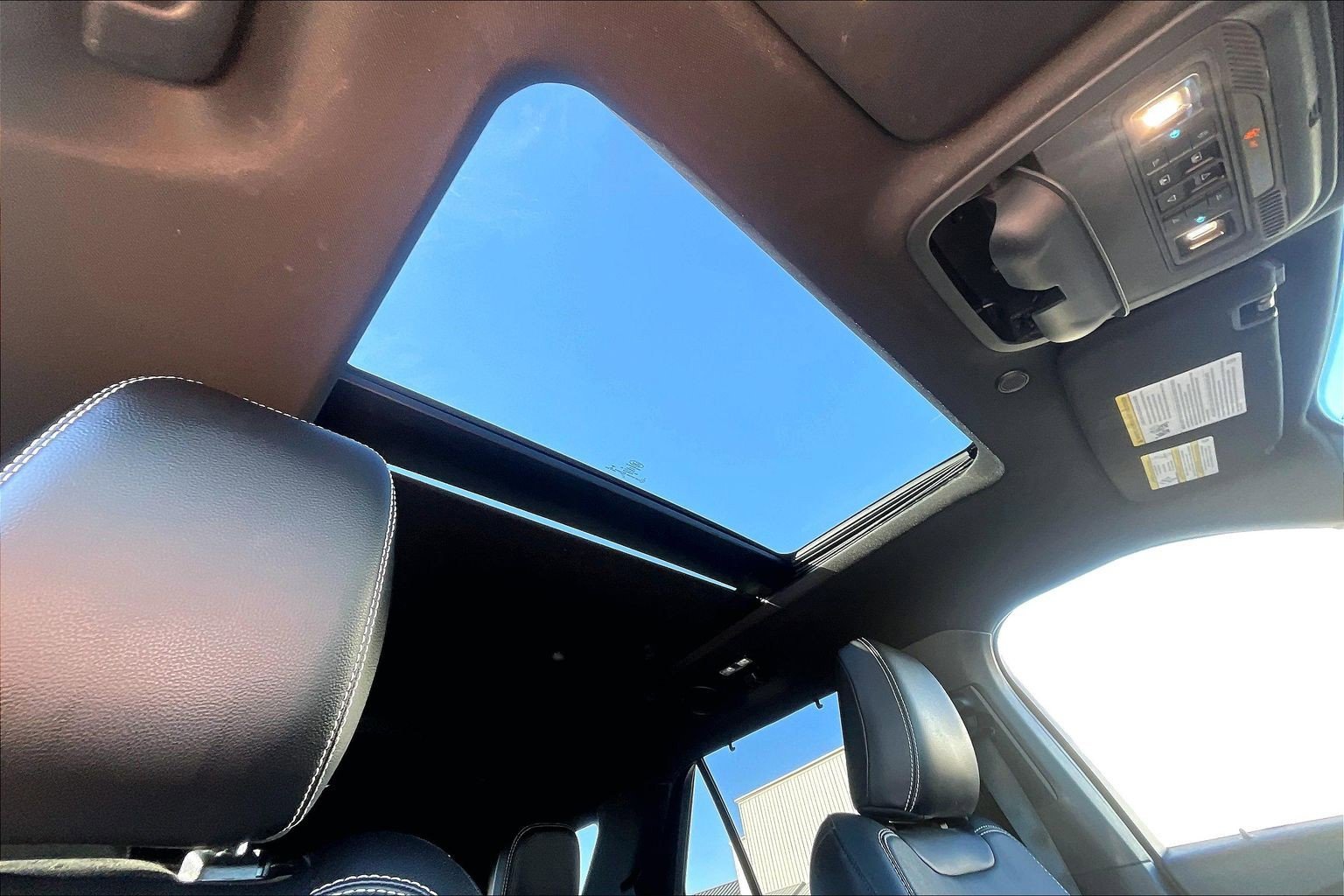 Used 2022 Ford Explorer ST w/ ST Street Pack image 12