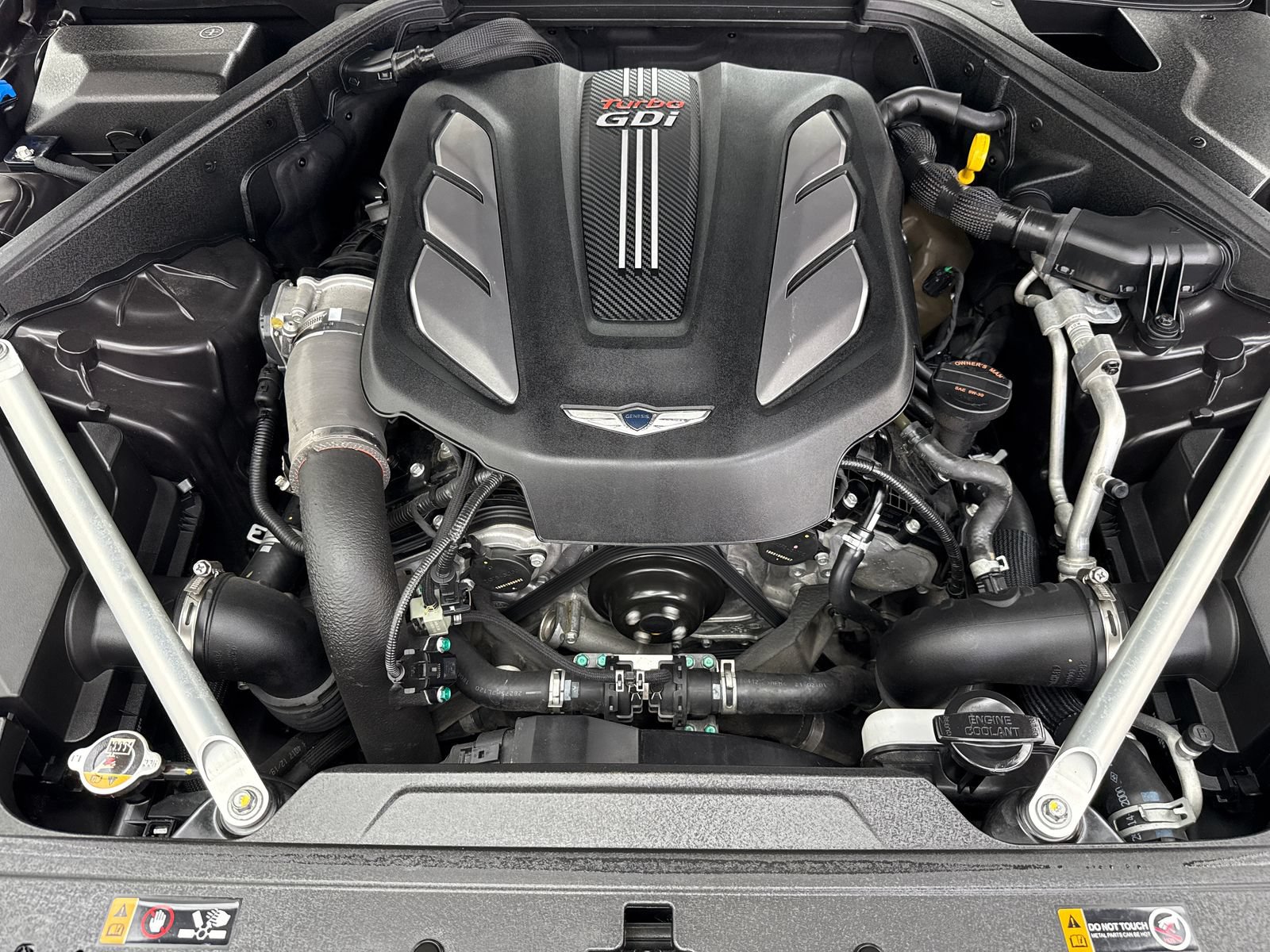 Used 2019 Genesis G90 3.3T Premium RWD image 55