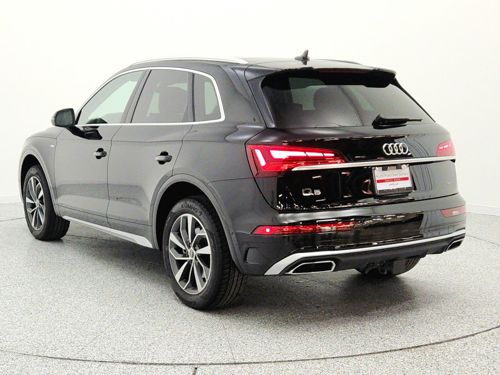 Used 2023 Audi Q5 2.0T Prestige w/ Prestige Package AWD/4WD image 7