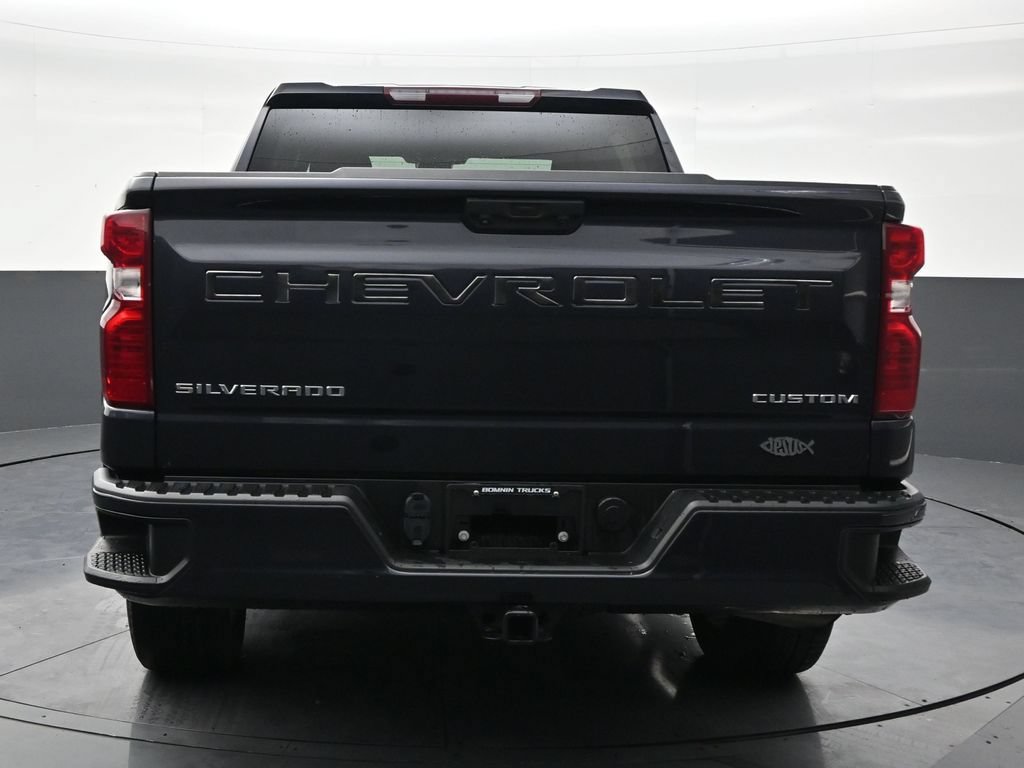 Used 2023 Chevrolet Silverado 1500 Custom RWD image 4