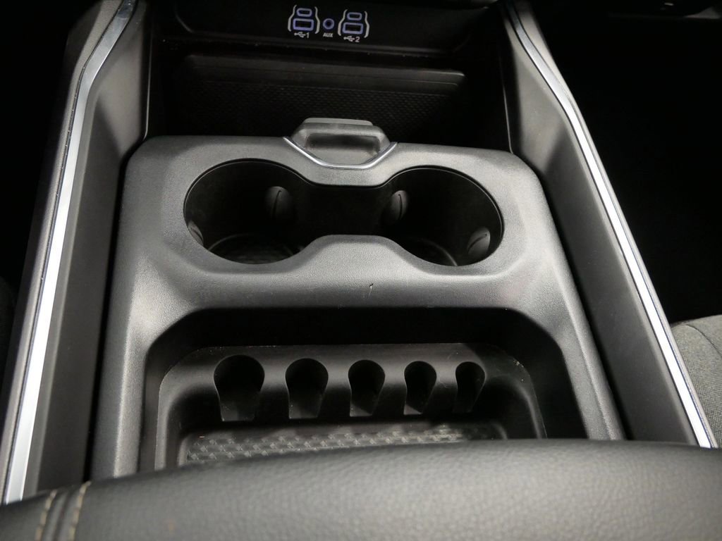 Certified 2025 RAM 1500 Big Horn image 40