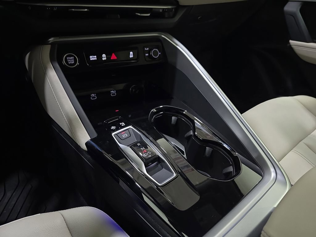 Used 2025 Audi Q5 Premium Plus image 26