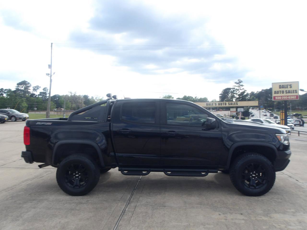 Used 2020 Chevrolet Colorado ZR2 w/ ZR2 Midnight Special Edition image 5