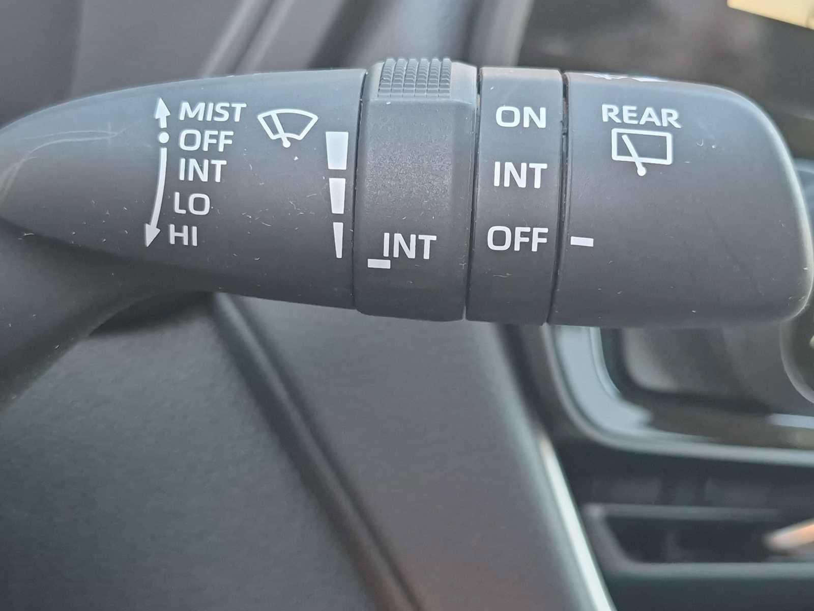 Used 2024 Toyota Grand Highlander AWD Hybrid image 25