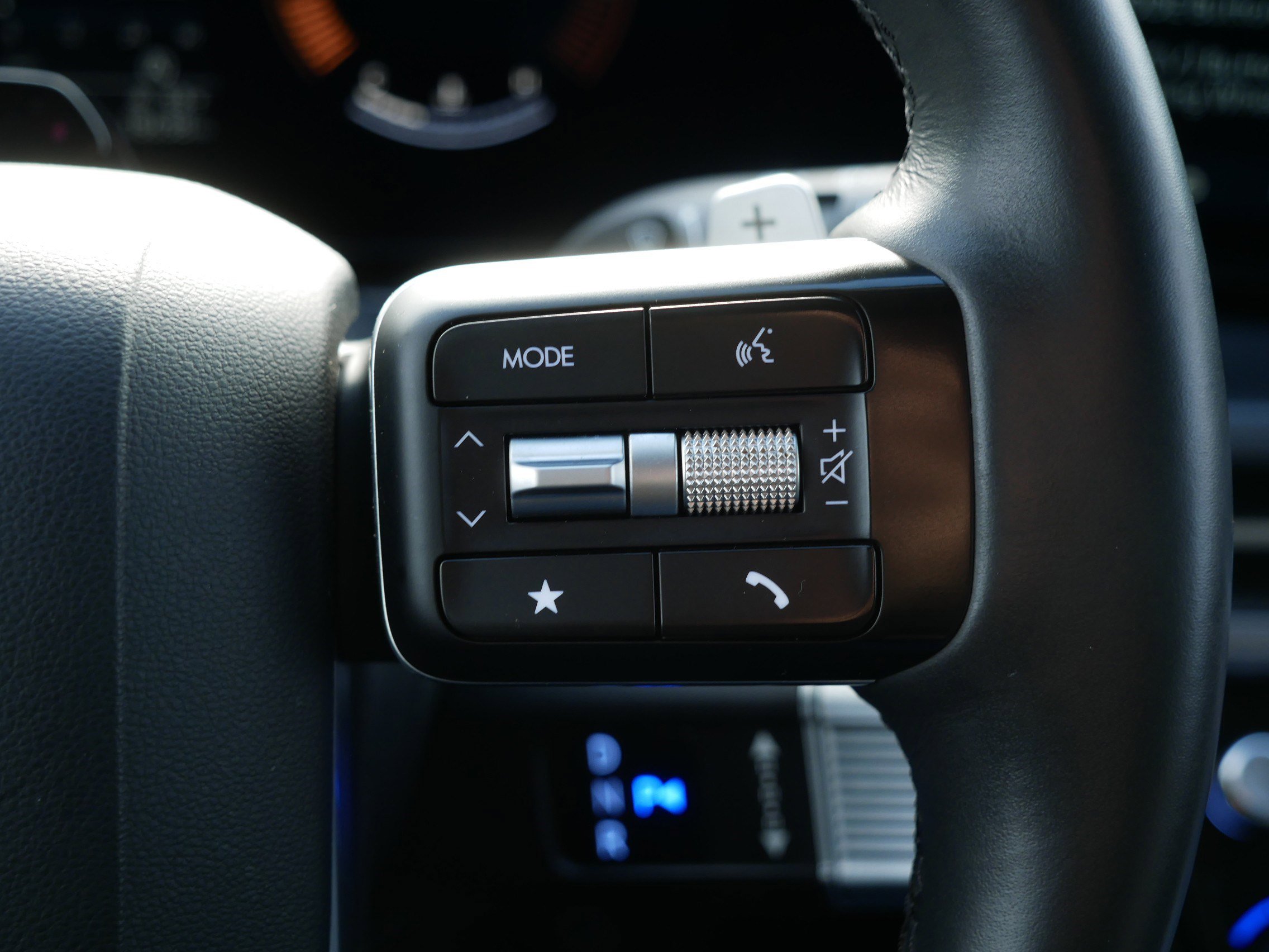 Used 2024 Hyundai Santa Fe SEL image 30