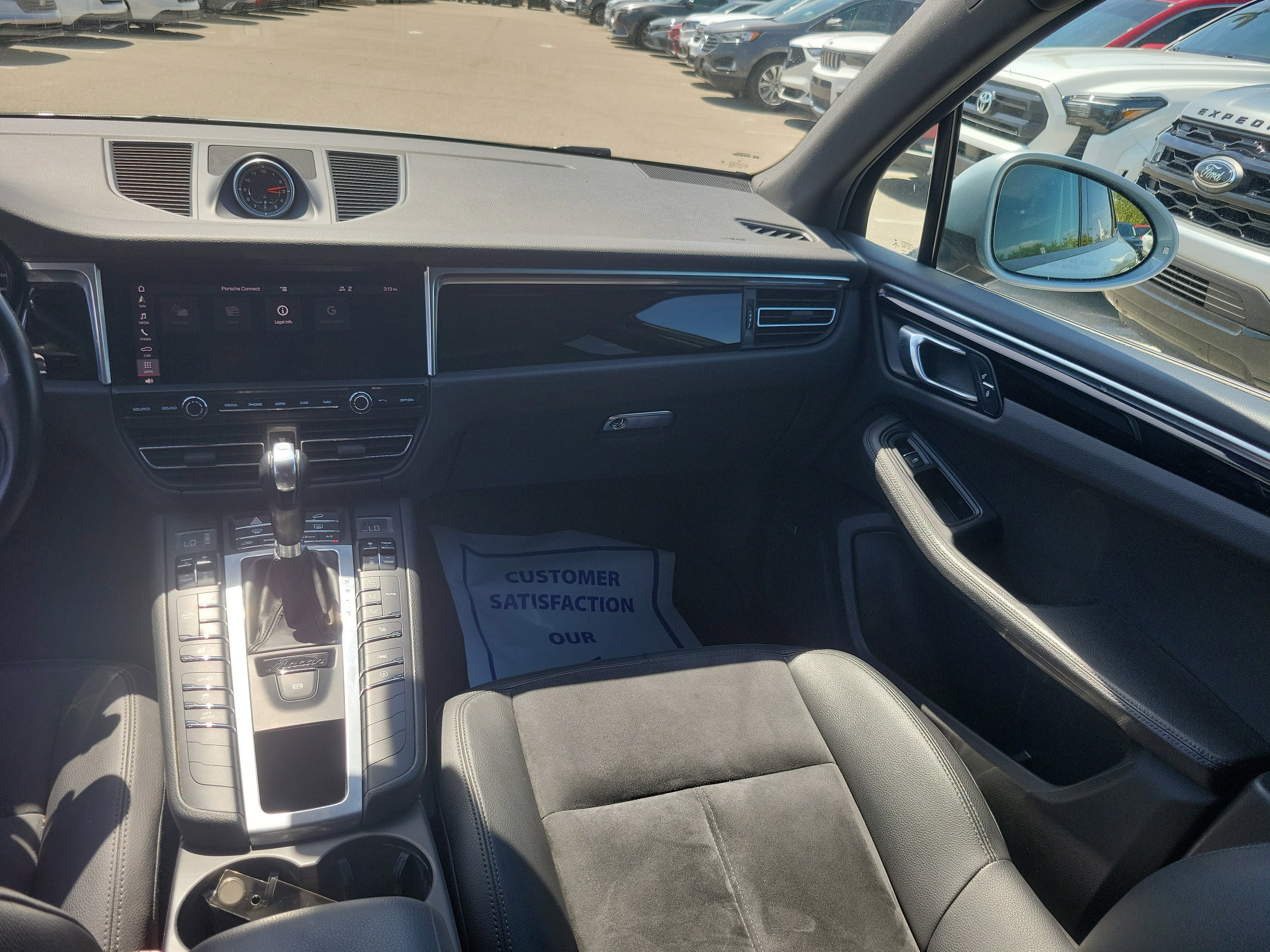 Used 2019 Porsche Macan AWD/4WD image 20