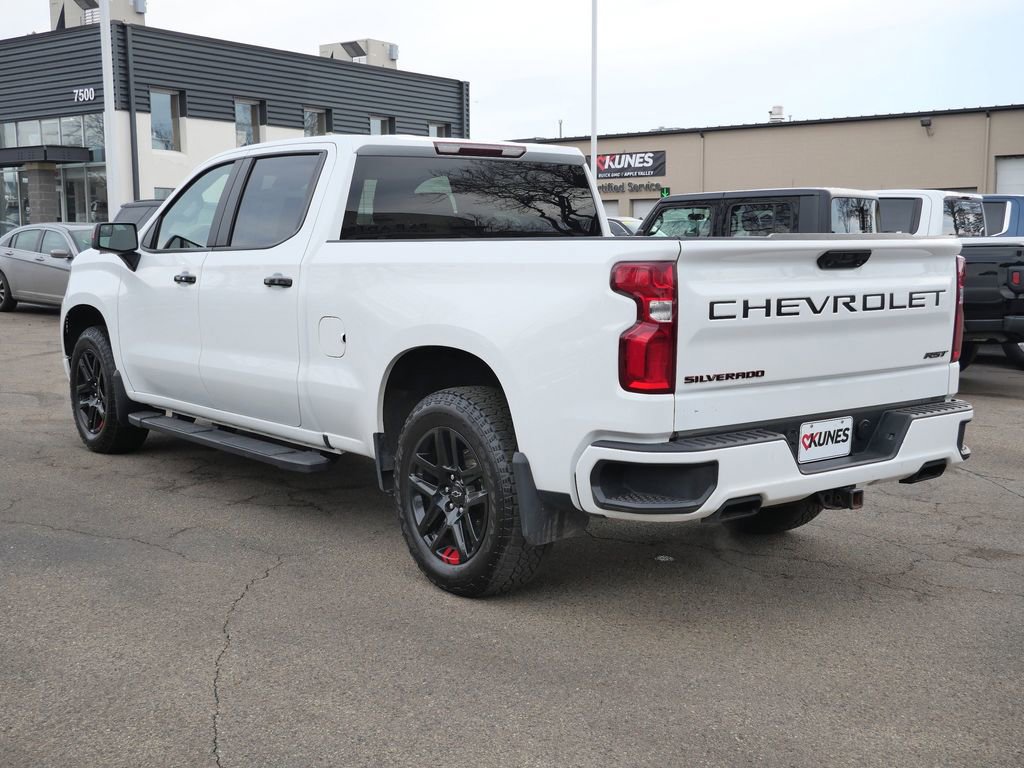 Used 2023 Chevrolet Silverado 1500 RST w/ Redline Edition AWD/4WD image 7