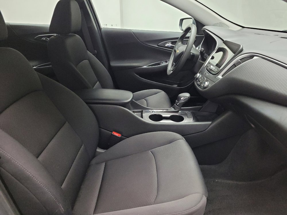 Used 2023 Chevrolet Malibu LS FWD image 21