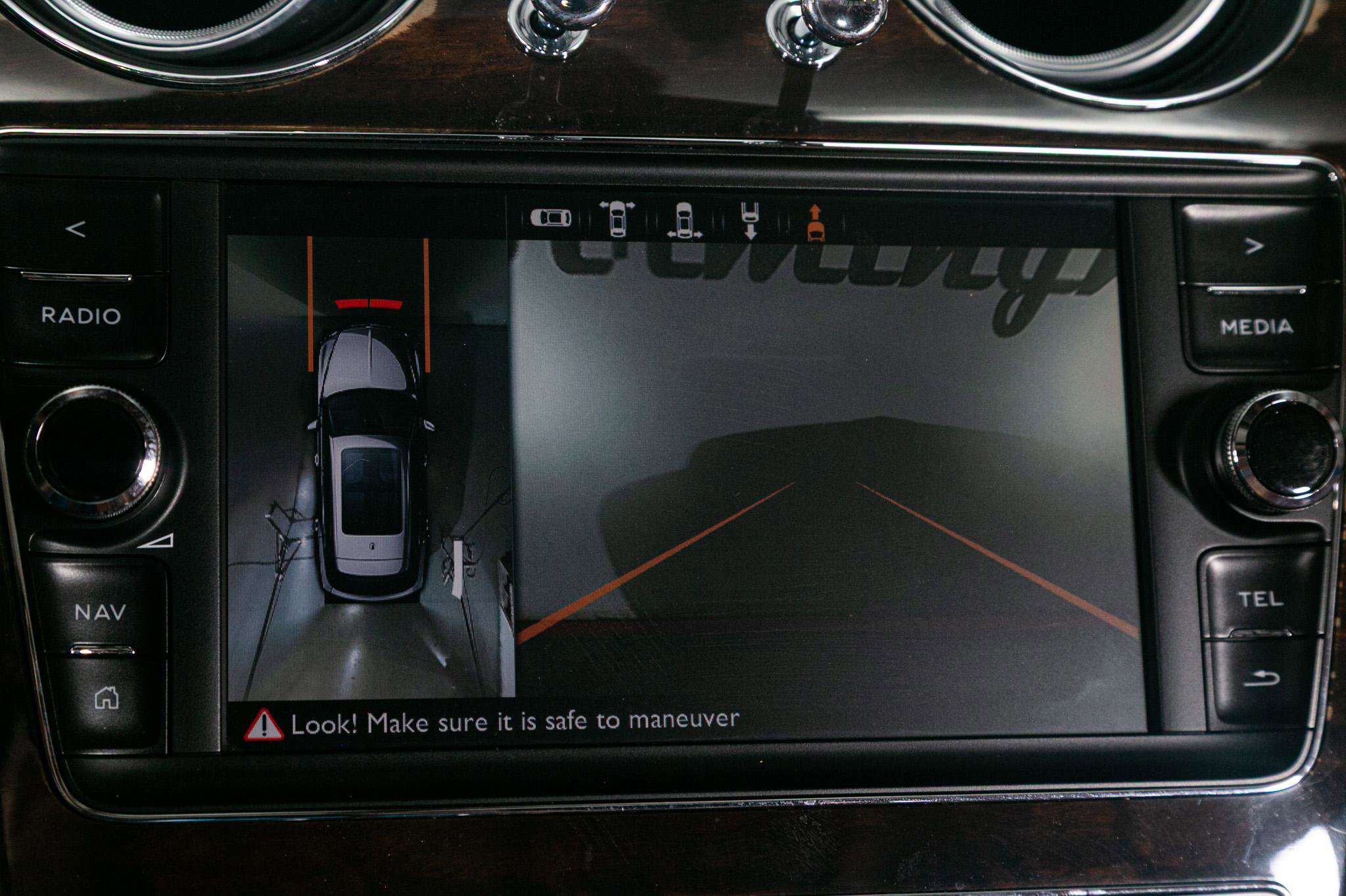 Used 2019 Bentley Bentayga image 15