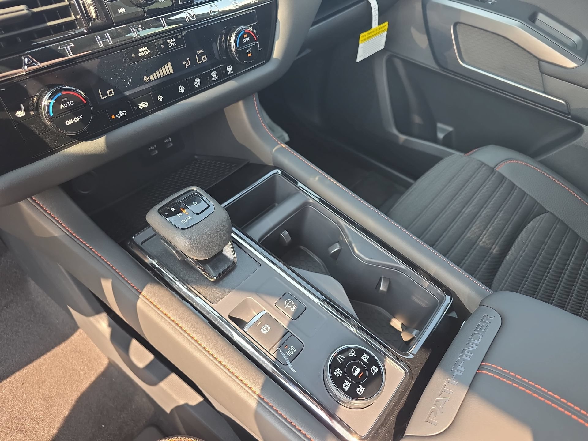 New 2026 Nissan Pathfinder Rock Creek AWD/4WD image 25