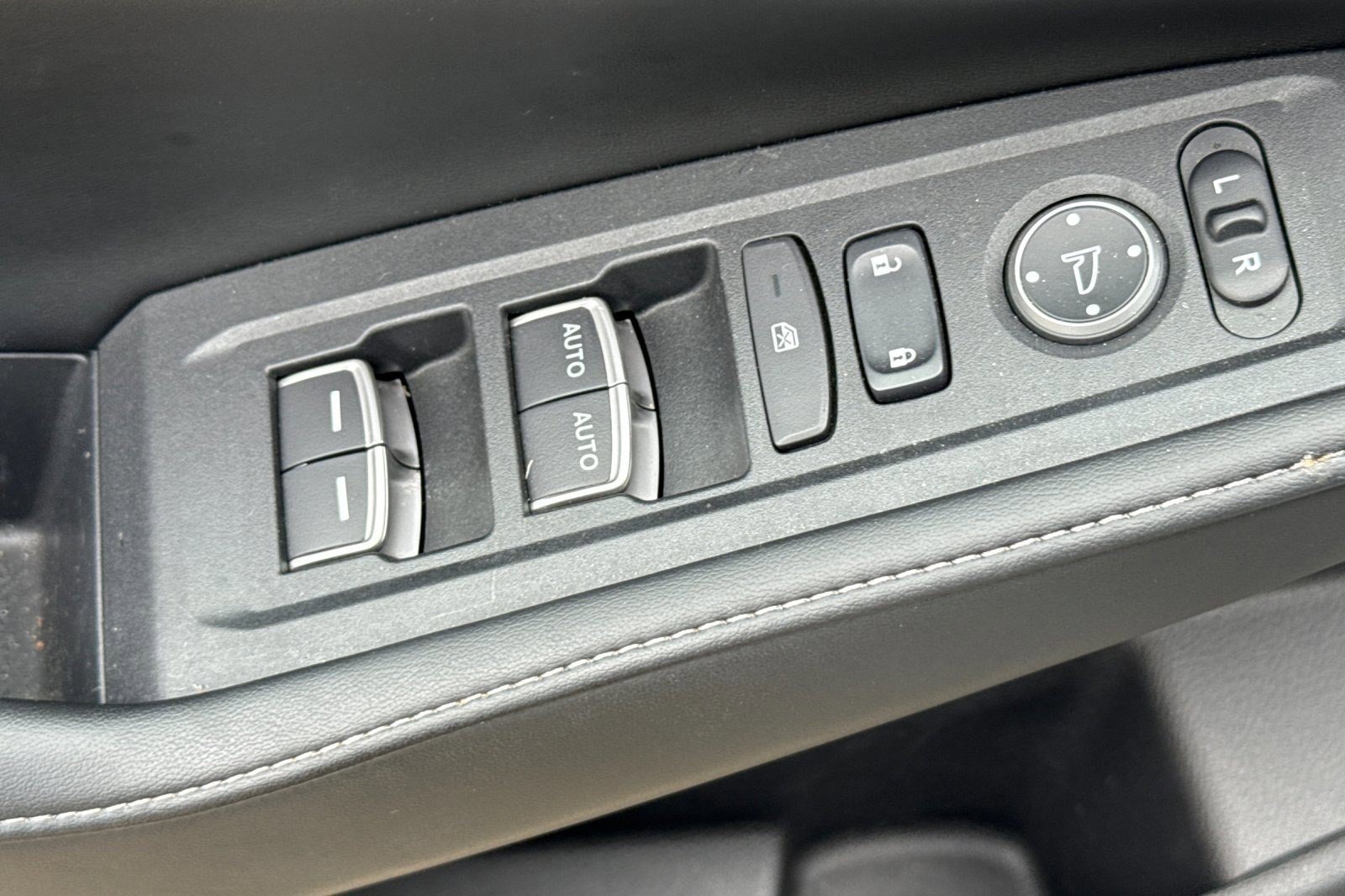 Certified 2023 Honda Accord Sport image 13
