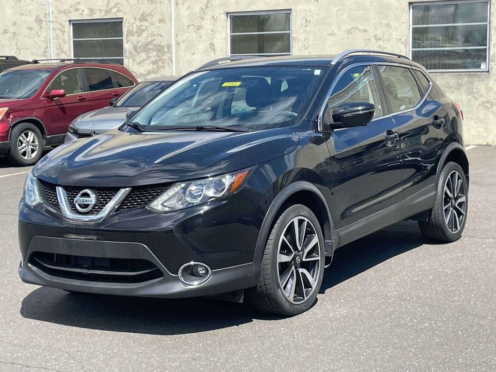 Used 2017 Nissan Rogue Sport SL AWD/4WD image 3