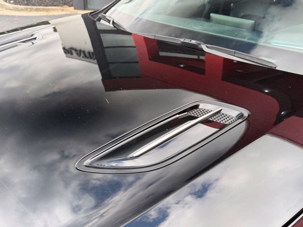 Used 2023 Kia Stinger GT2 image 3