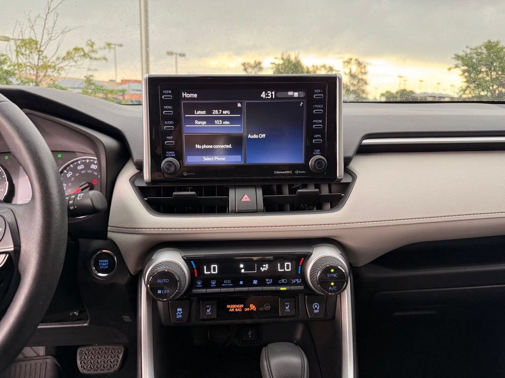 Used 2021 Toyota RAV4 XLE w/ Convenience Package AWD/4WD image 15
