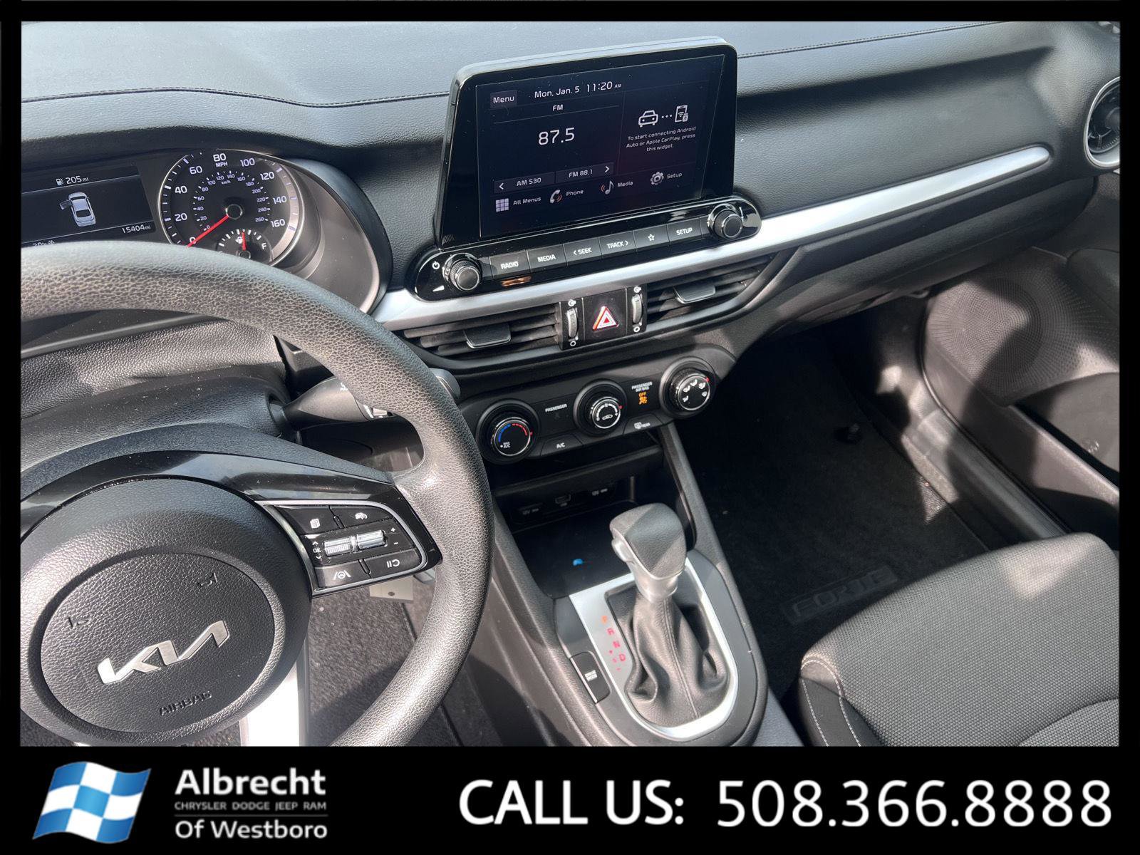 Used 2023 Kia Forte LXS image 27