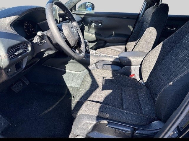 Used 2024 Honda HR-V Sport image 7