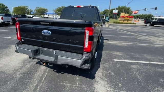 Used 2023 Ford F350 Lariat w/ Chrome Package AWD/4WD image 9
