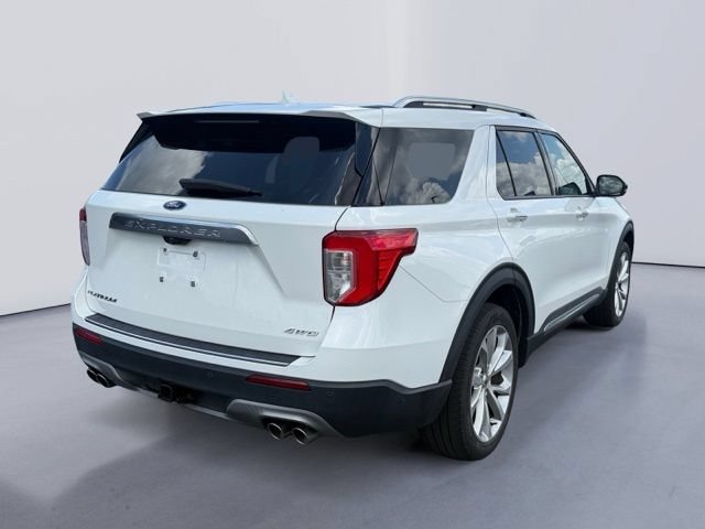 Used 2022 Ford Explorer Platinum w/ Equipment Group 601A AWD/4WD image 3