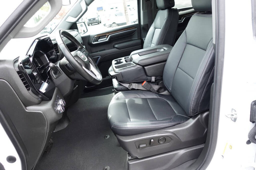 Used 2023 GMC Sierra 1500 SLE w/ X31 Off-Road Package AWD/4WD image 20