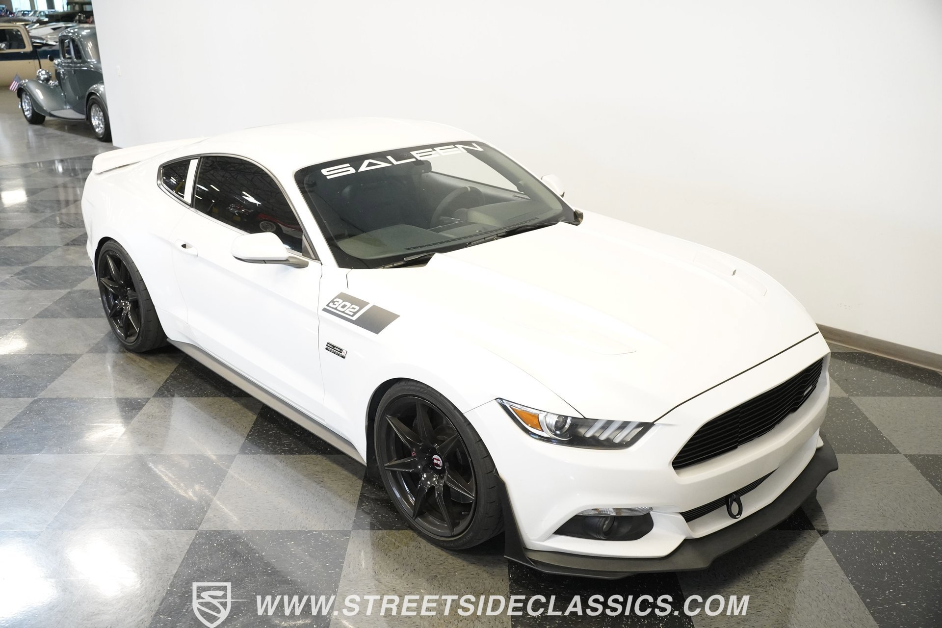 Used 2017 Ford Mustang GT image 32