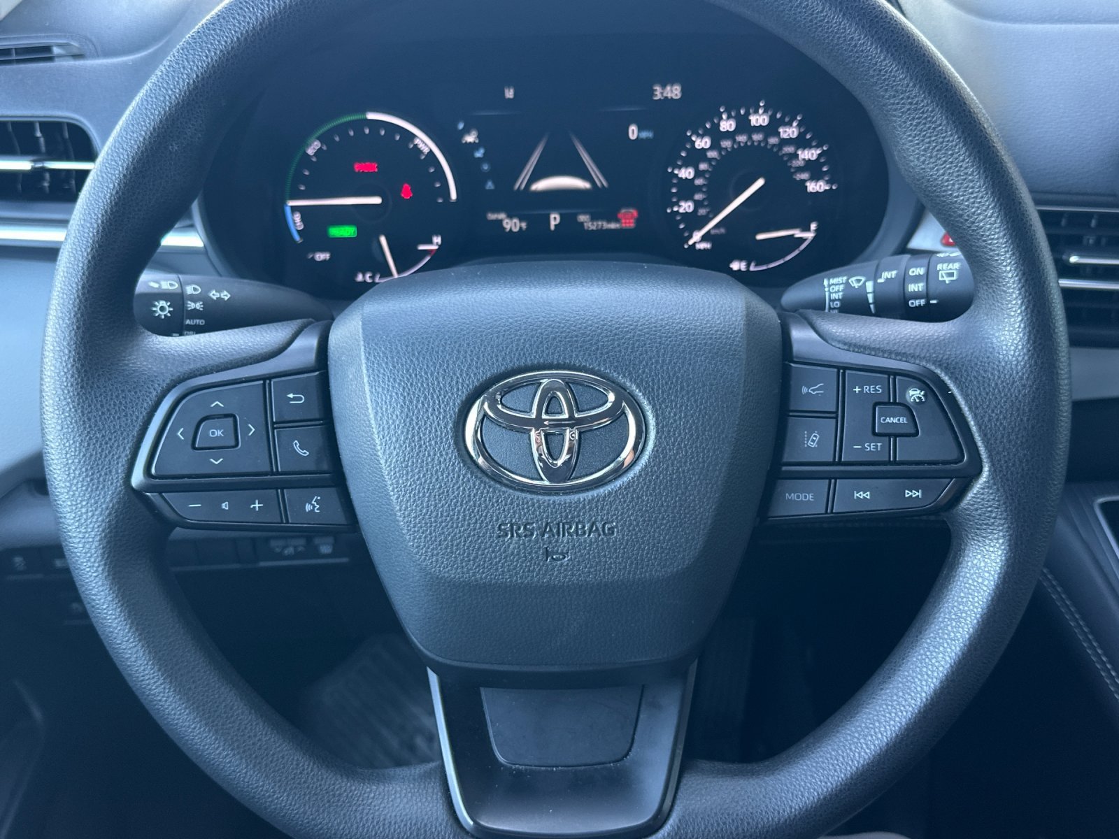 Used 2025 Toyota Sienna LE FWD image 22