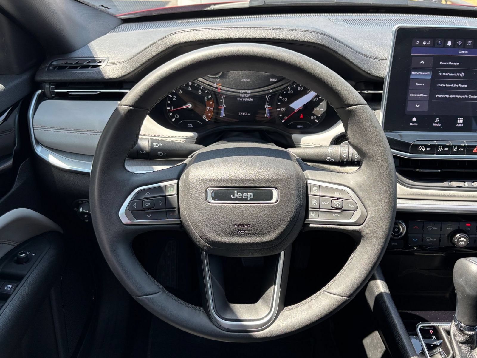Used 2025 Jeep Compass Limited AWD/4WD image 28