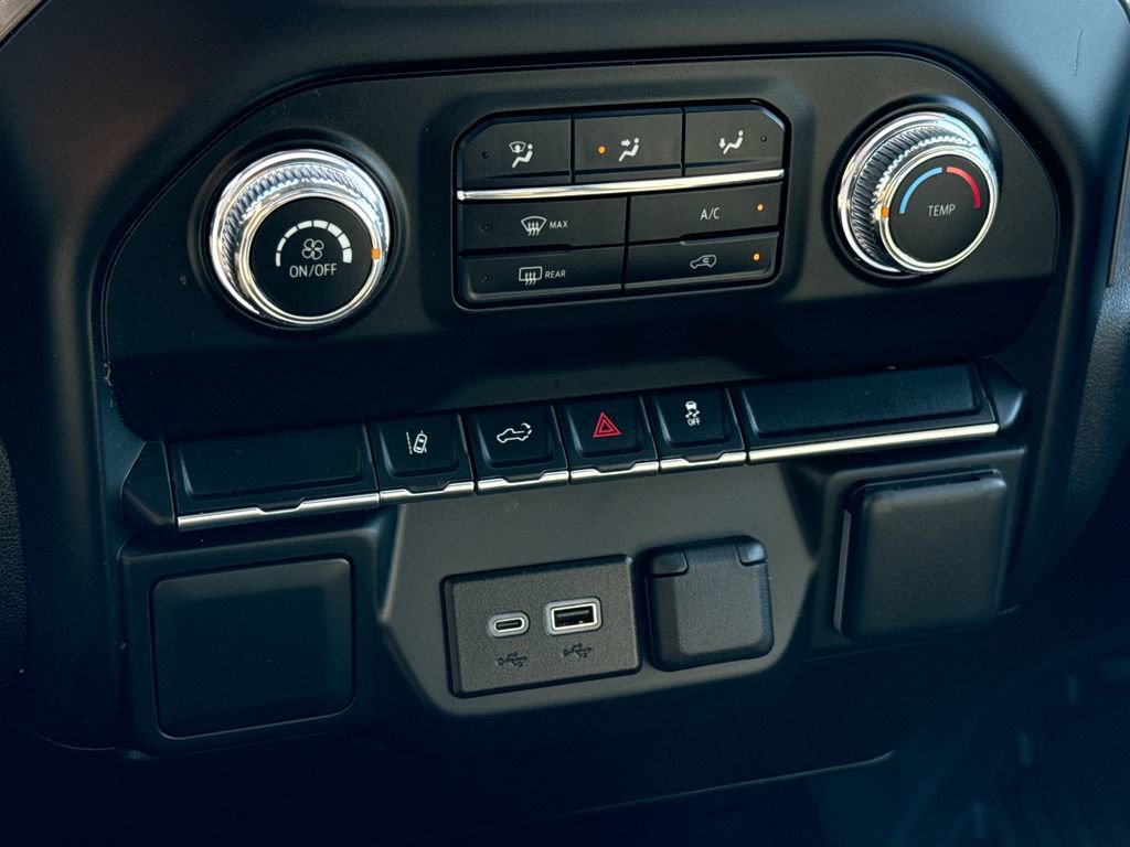 Used 2024 GMC Sierra 2500 Pro w/ Convenience Package image 22