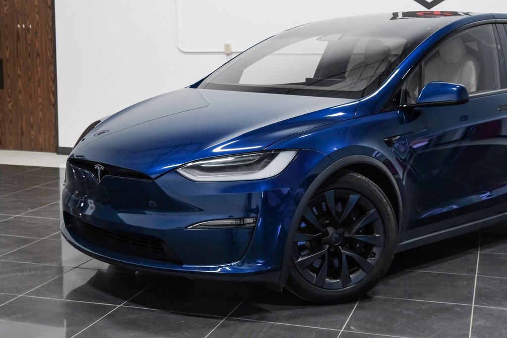 Used 2022 Tesla Model X image 9