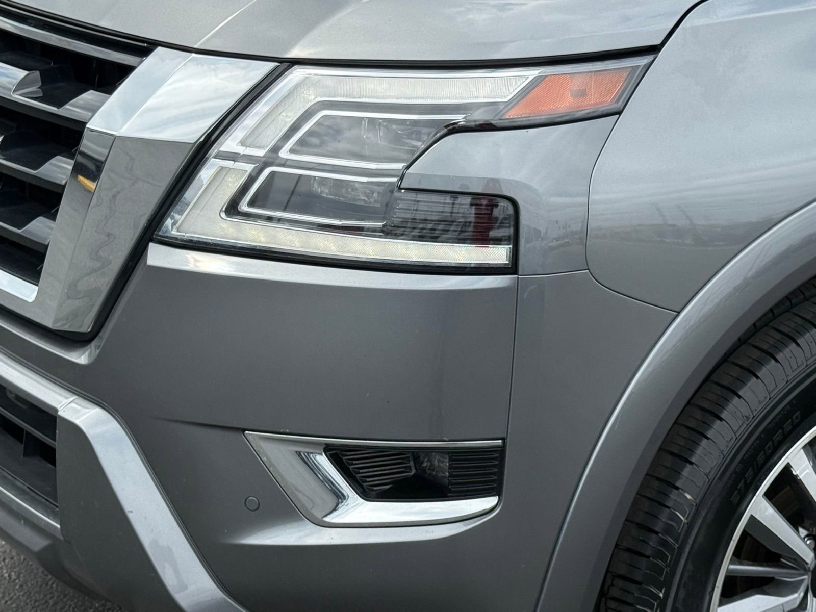 Used 2024 Nissan Armada SL AWD/4WD image 9