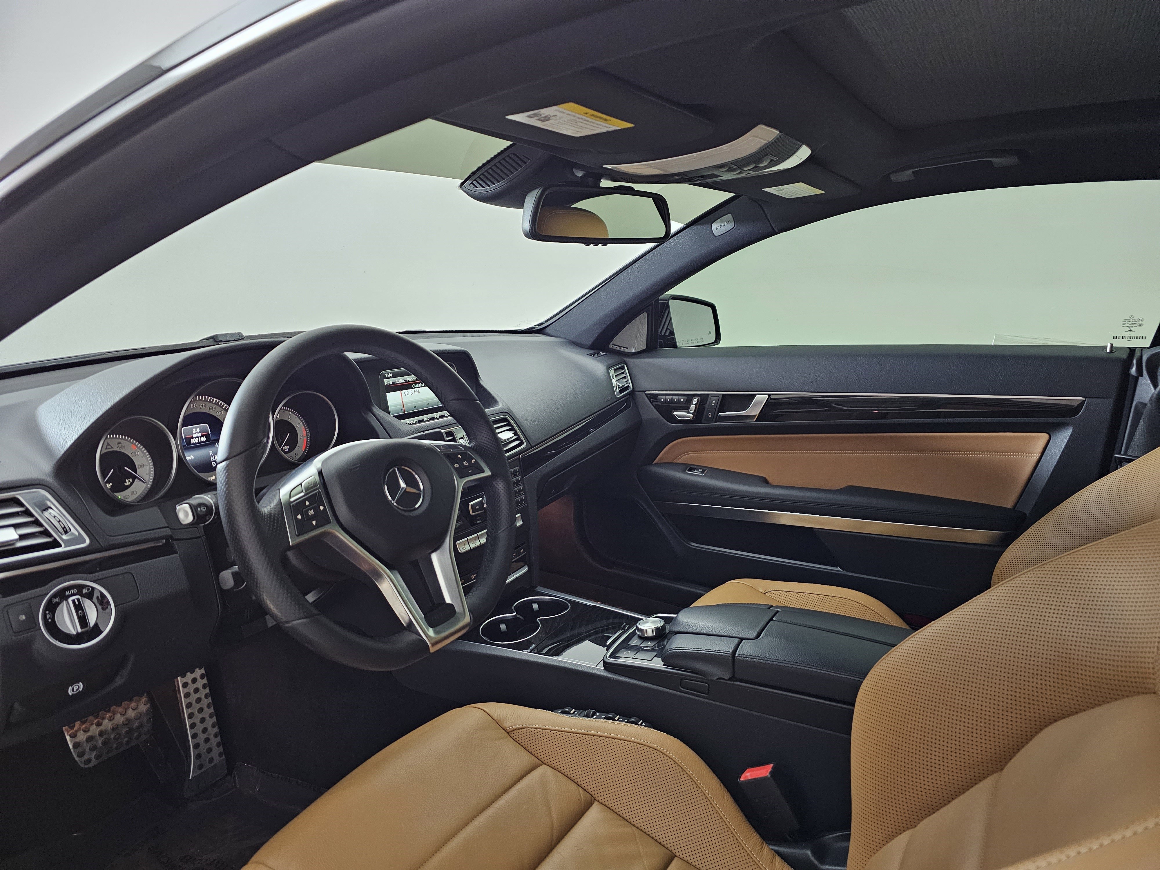 Used 2015 Mercedes-Benz E 400 4MATIC Coupe image 7