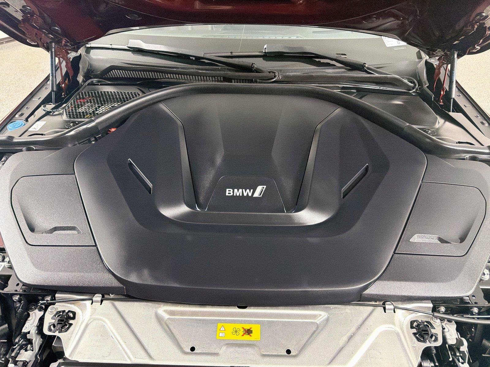 Used 2023 BMW i4 eDrive40 w/ M Sport Package RWD image 31