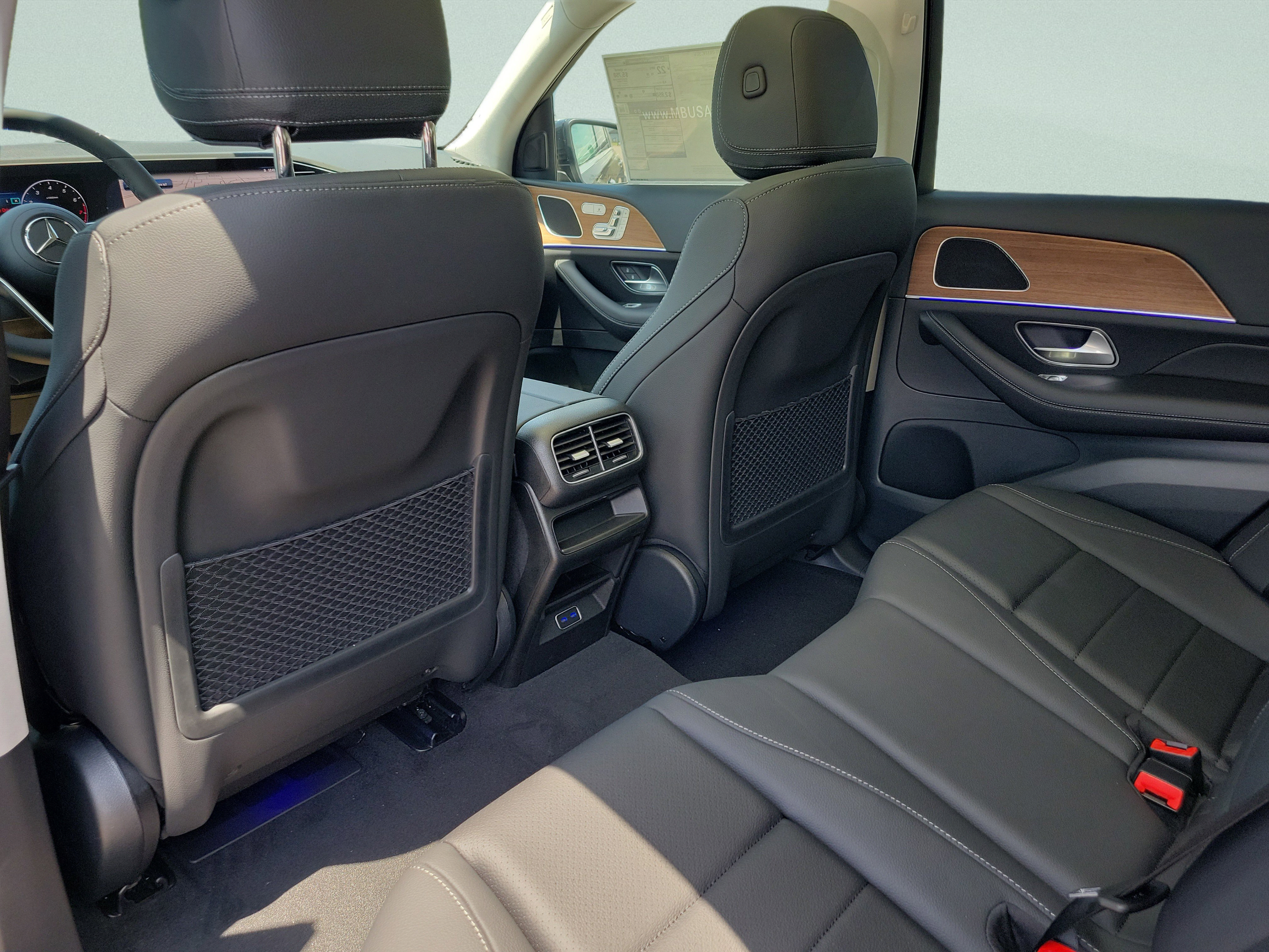 Certified 2026 Mercedes-Benz GLE 350 4MATIC image 9