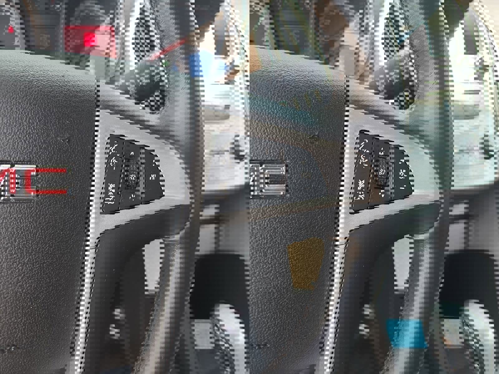 Used 2012 GMC Terrain SLT image 20