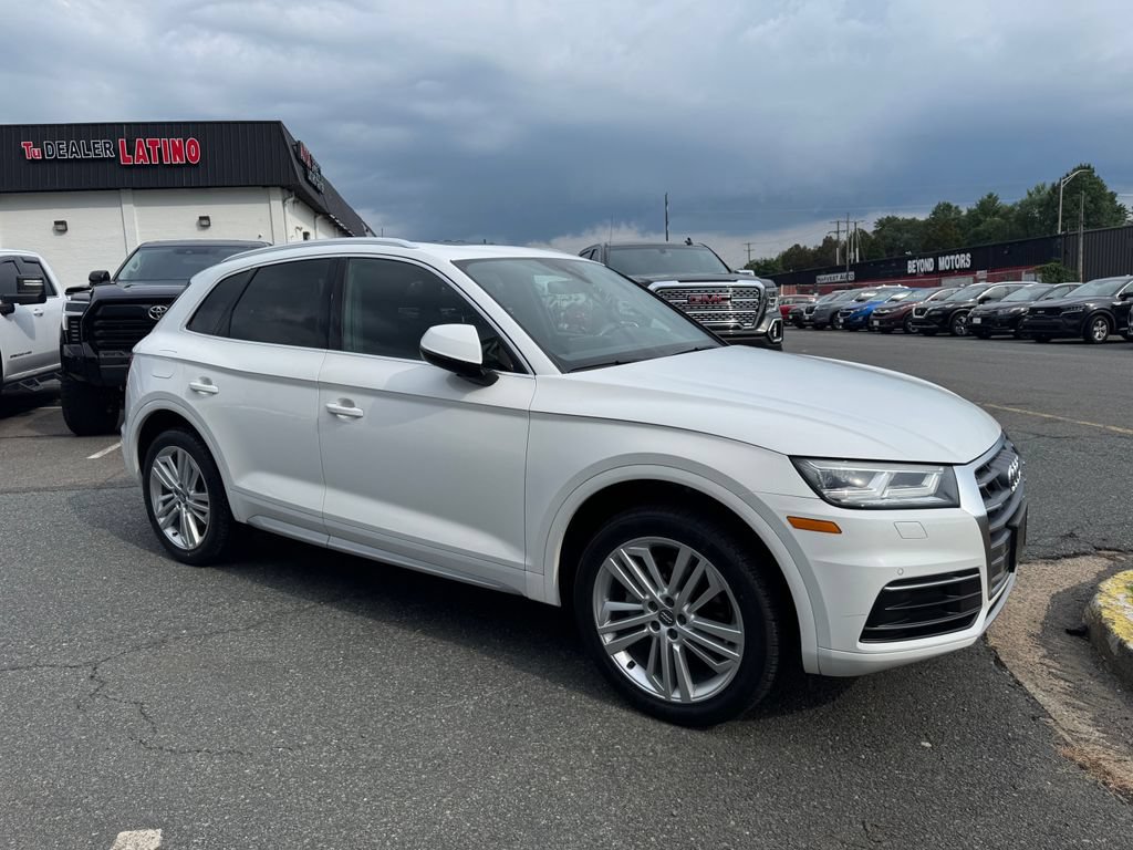 Used 2018 Audi Q5 2.0T Premium Plus w/ Premium Plus Package AWD/4WD image 8