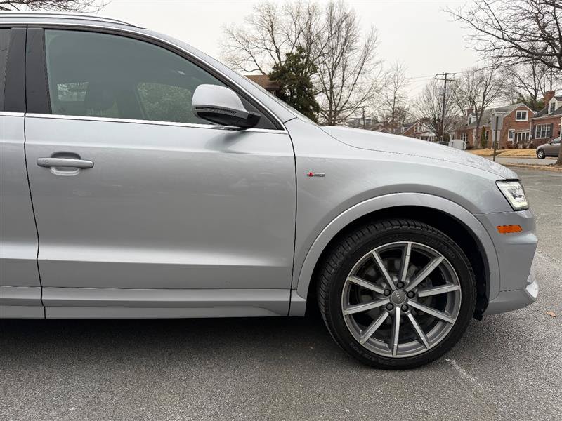 Used 2018 Audi Q3 2.0T Premium Plus w/ Premium Plus Package AWD/4WD image 6
