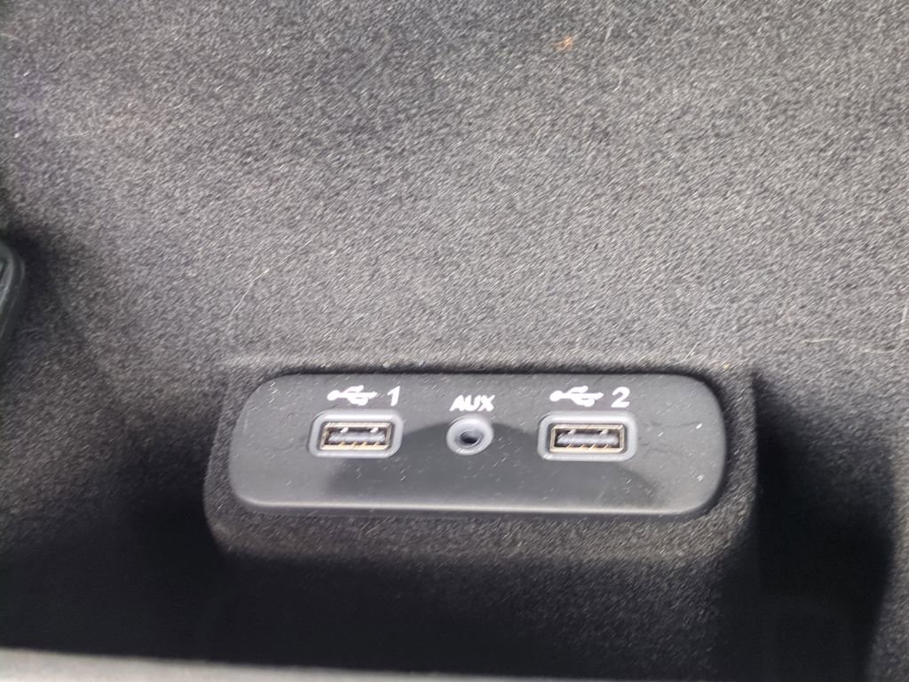 Used 2023 Dodge Charger R/T w/ Plus Group image 22