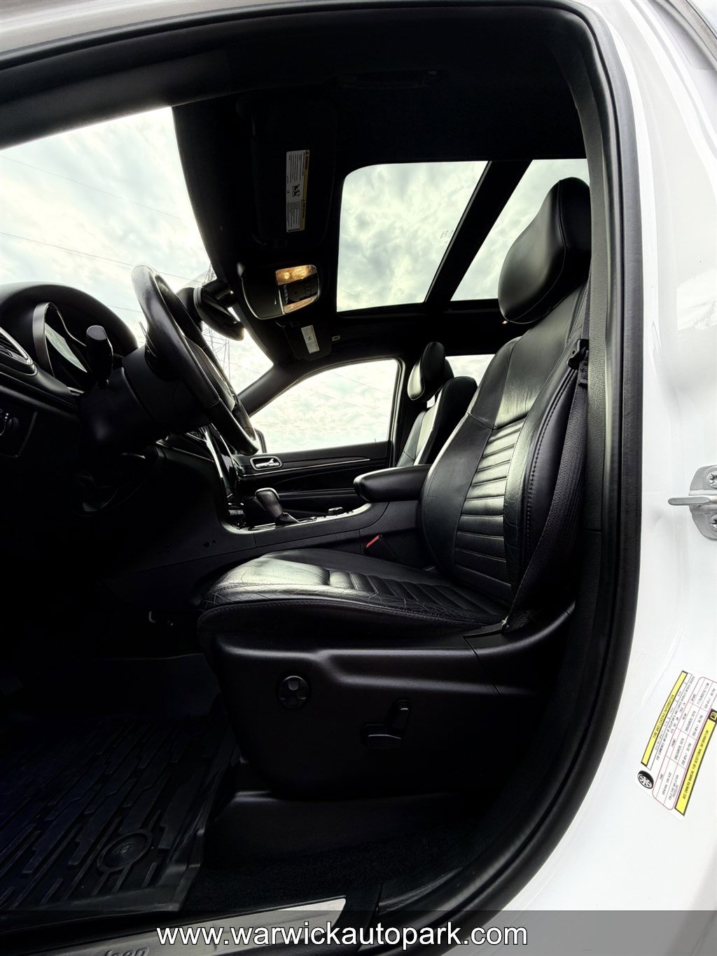 Used 2020 Jeep Grand Cherokee Limited X image 15