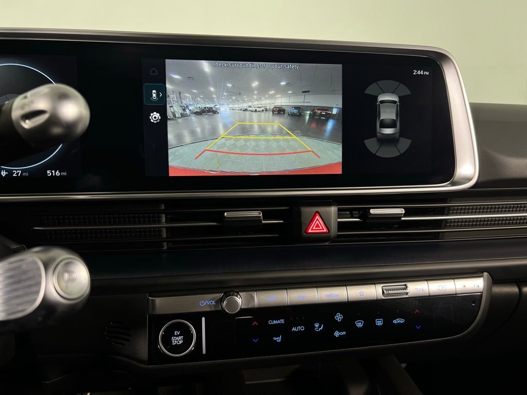 Used 2025 Hyundai Ioniq 6 SE image 16