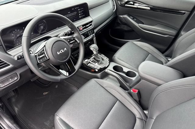 New 2026 Kia Seltos EX image 11